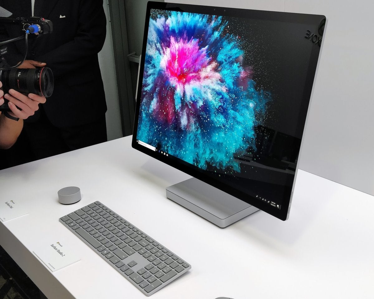 Hands on with the Microsoft Surface Studio 2 Still the PC you desire