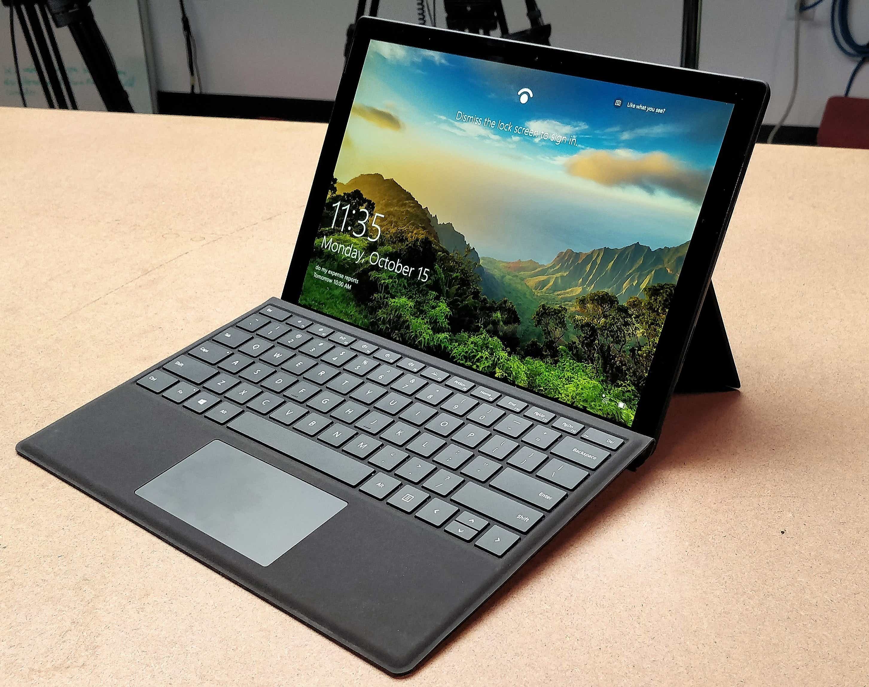 Surface Pro 6