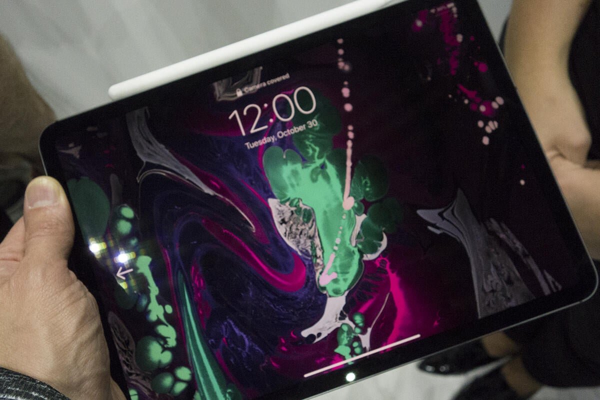 iPad Pro Hands-on: The first Apple tablet that actually feels new ...