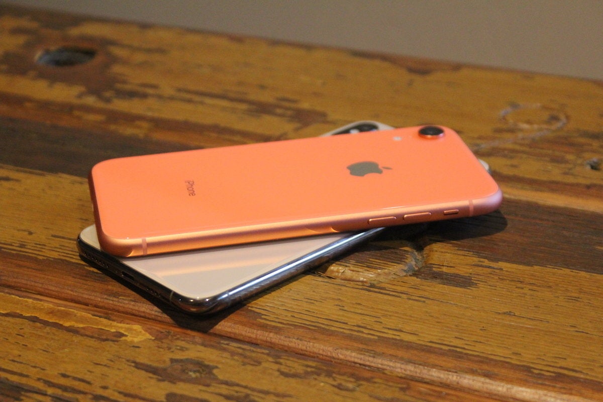 iphone xr coral snell 06