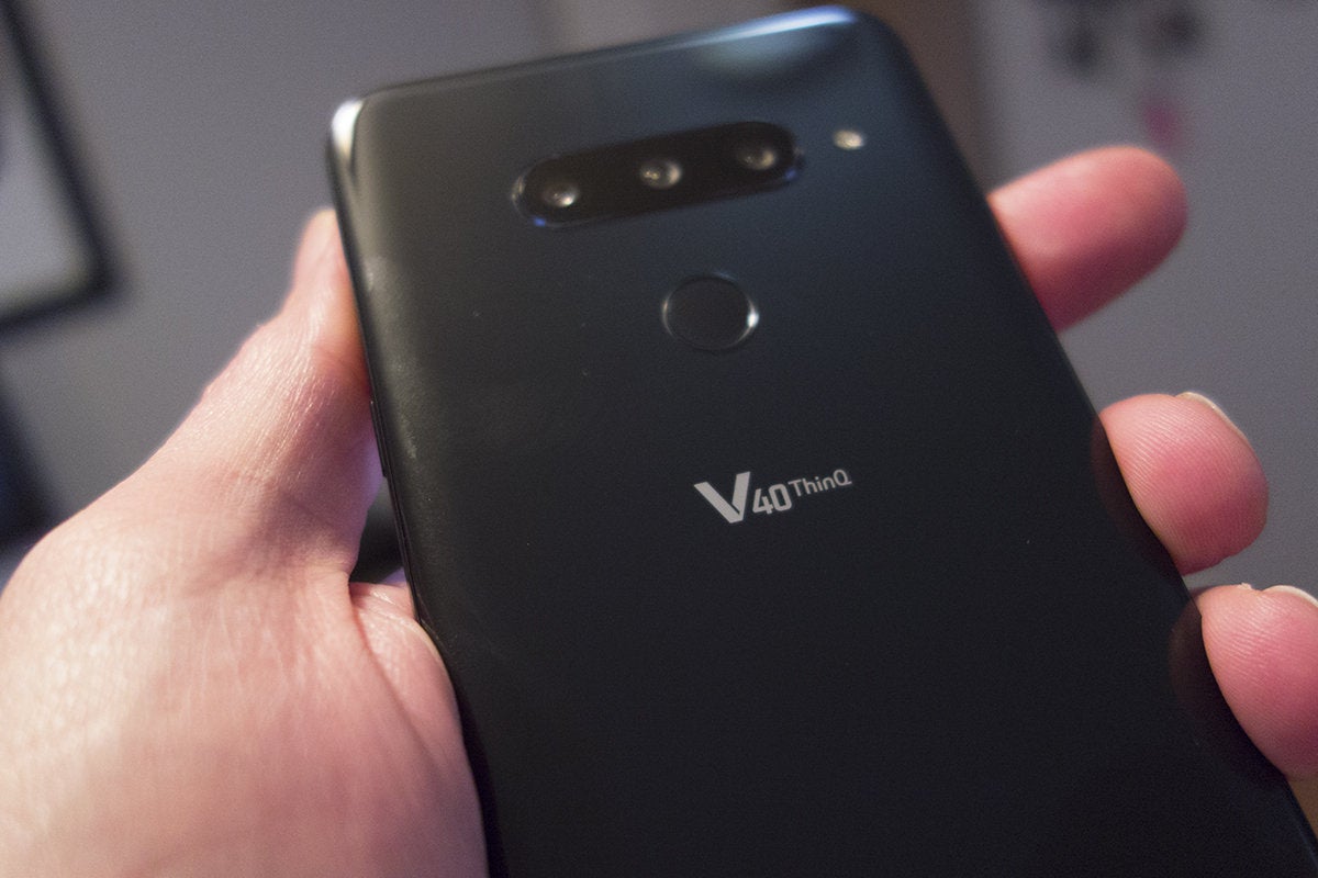 lg v40 cameras