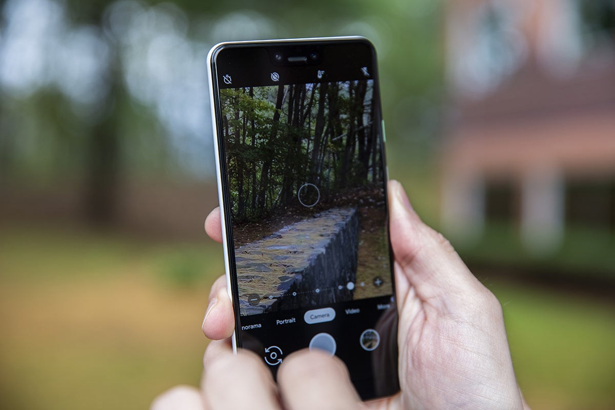 Google s pixel. Google Pixel weather.