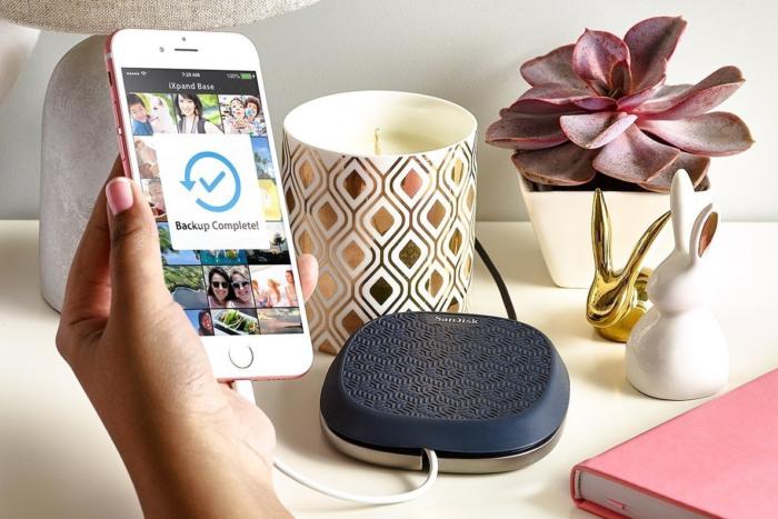 sandisk ixpand iphone charging base