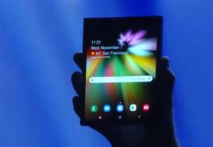 samsung folding phone open