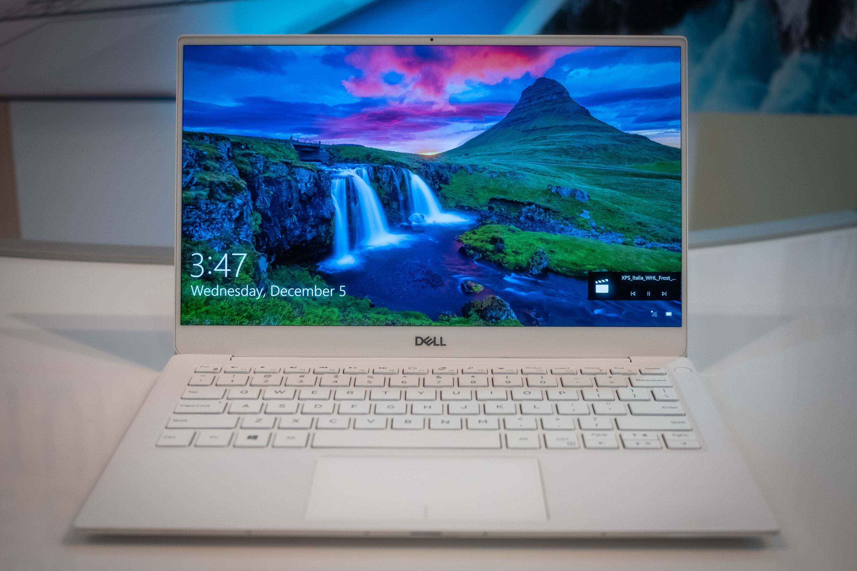 Dell xps 13 не включается