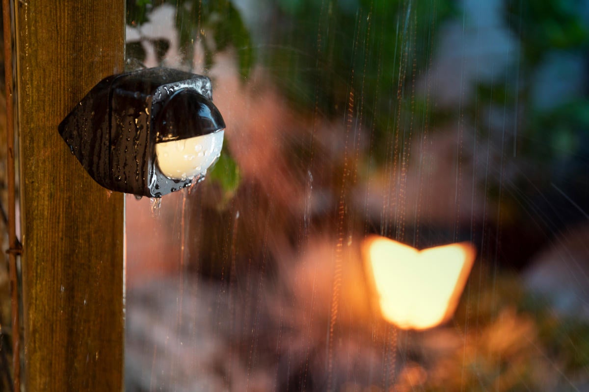 hue outdoor sensor rain