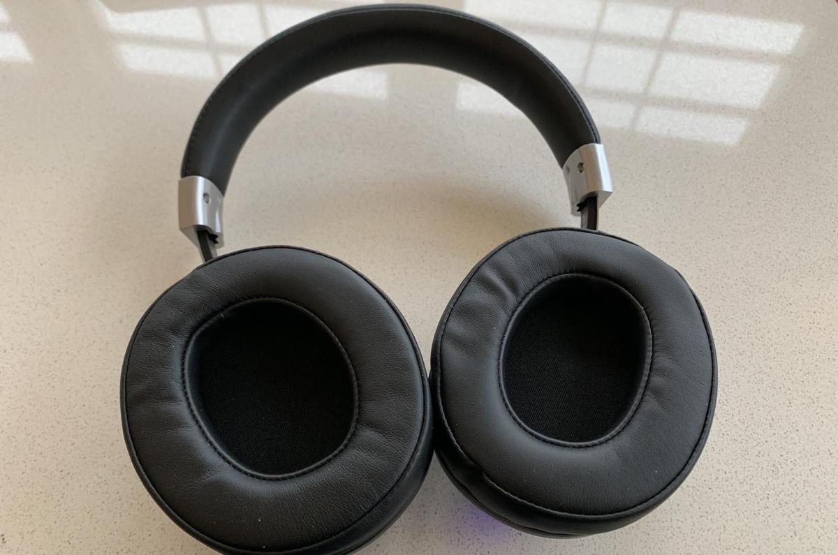 Mixcder E7 wirelesss headphone review Active noise cancelling for