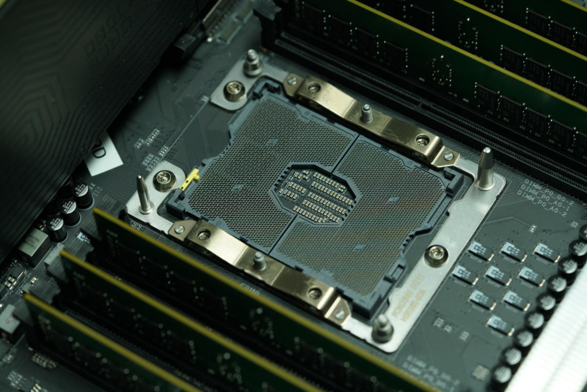 Intel Xeon W-3175X Review: 28 cores of blistering performance 