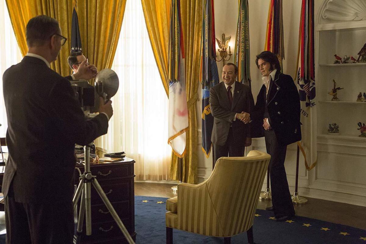 Elvis & Nixon