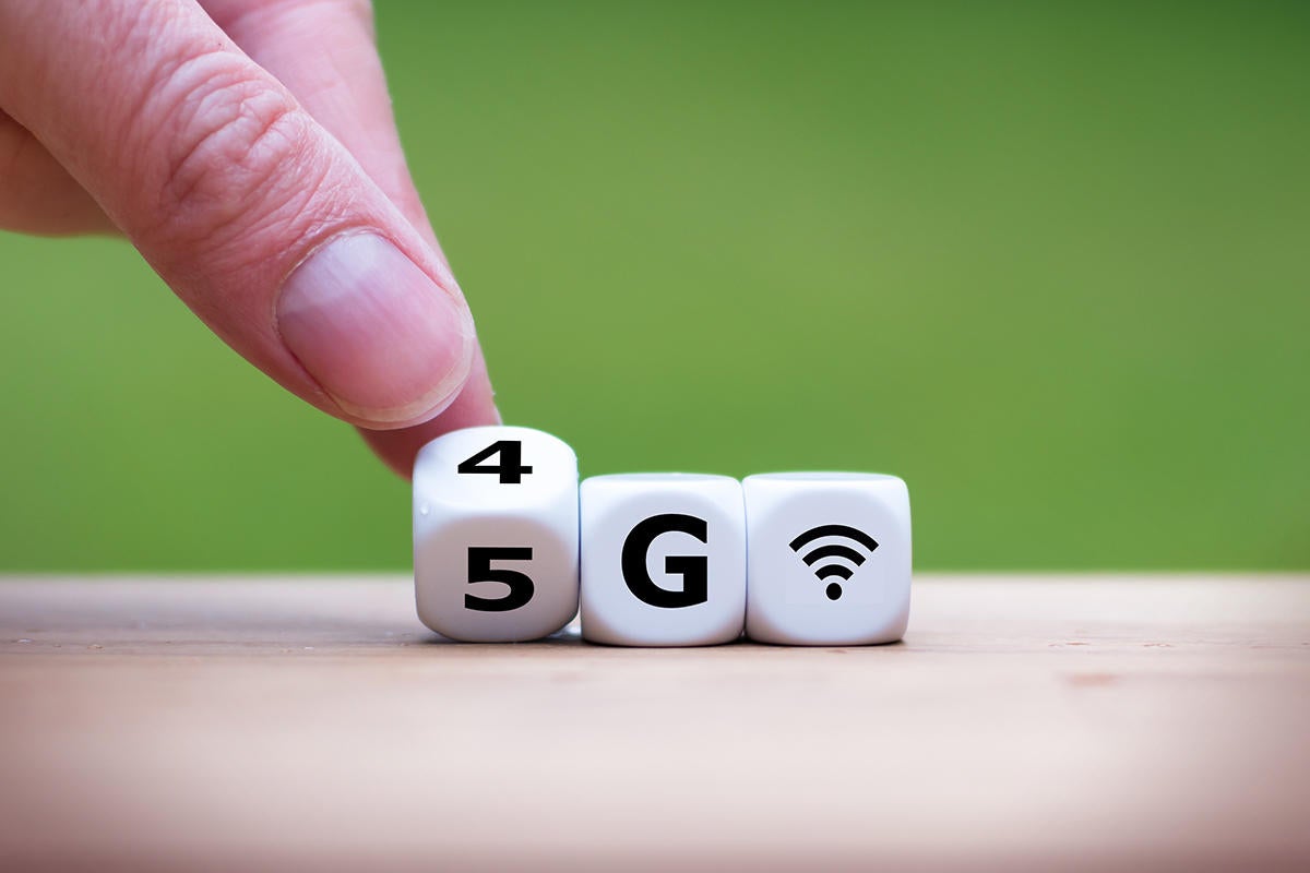 4G to 5G mobile wireless network technology changeover / update / rollout