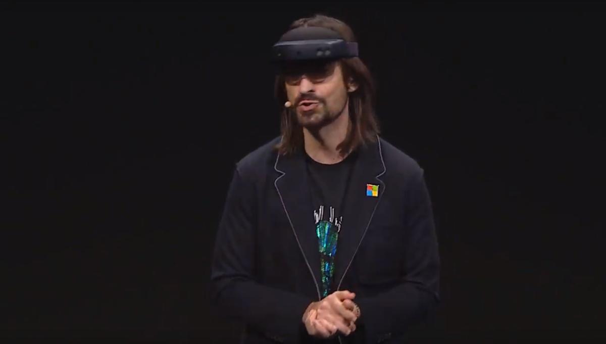 Microsoft HoloLens 2