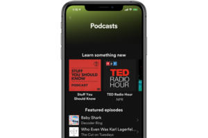 spotify podcasts iphone