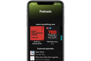 spotify podcasts iphone