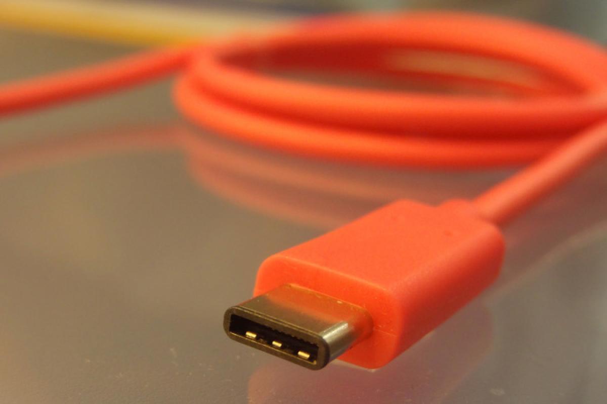 usb c cable orange