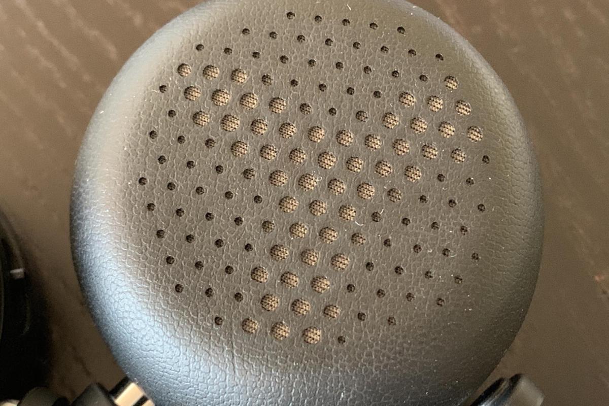 Detail of the memory-foam ear cup.