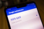 SMS: Texting numeric strings is the best holiday gift to cyberthieves
