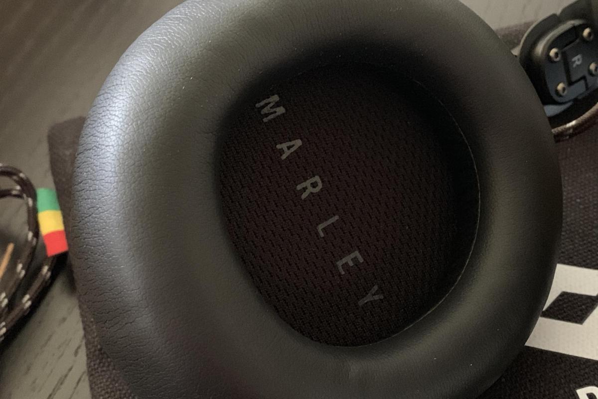 house markey exodus earcup detail