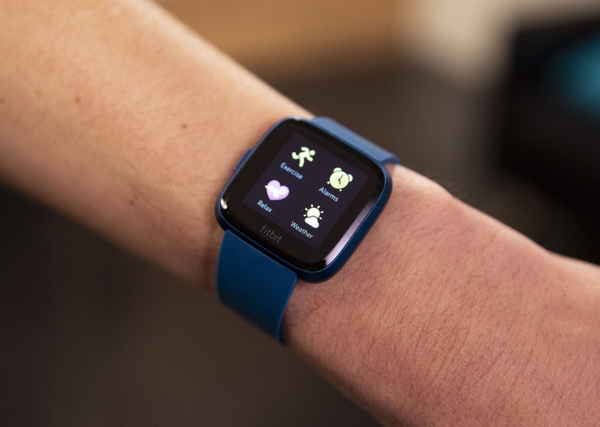 Fitbit Versa Lite Review Lower Cost With Little Sacrifice 