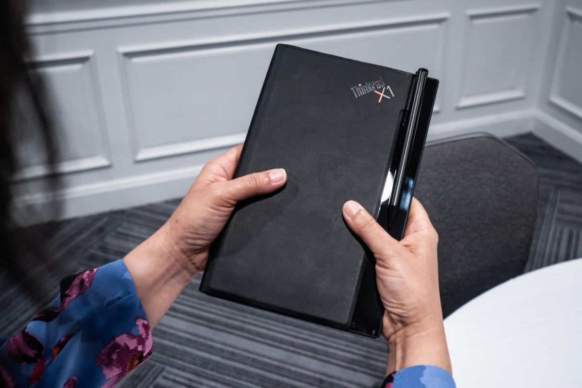 Lenovo ThinkPad X1 foldable tablet first look