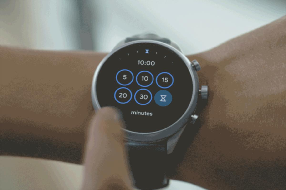 Google's Wear OS gets glancy with 