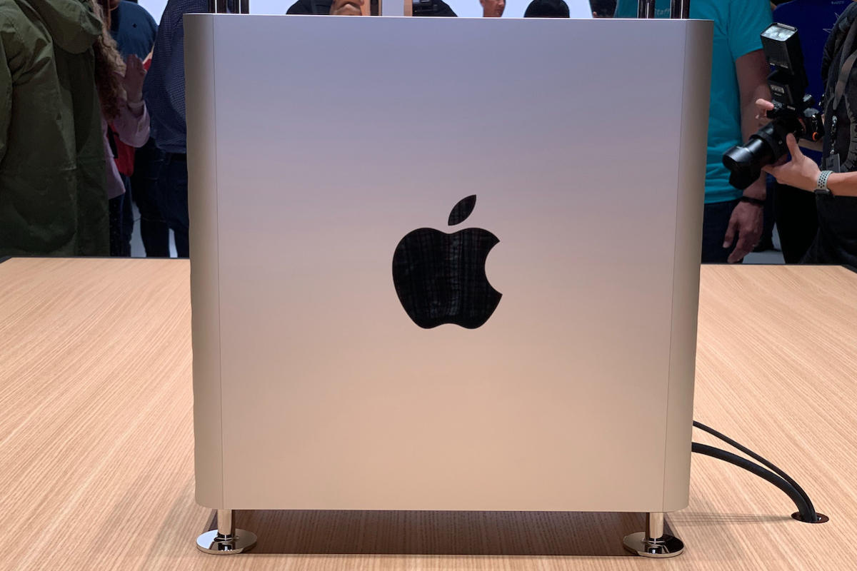 mac pro 2019 side view