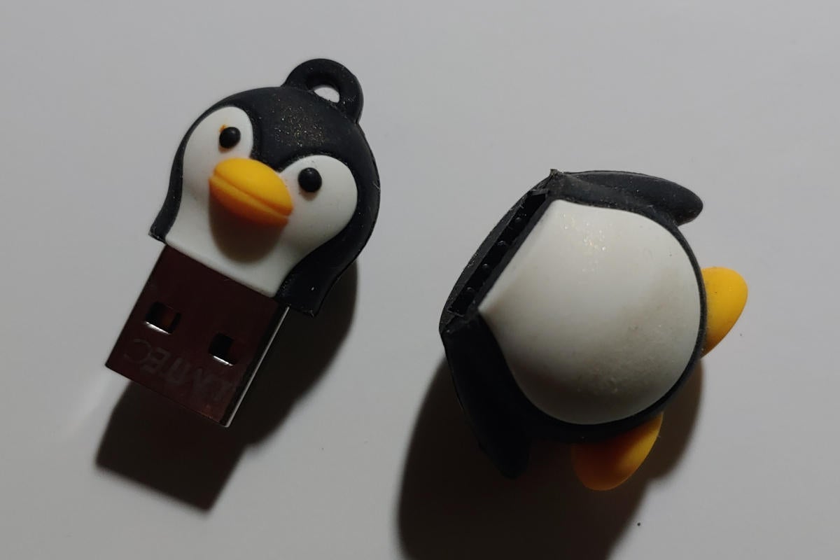 Image: Getting help for Linux shell built-ins