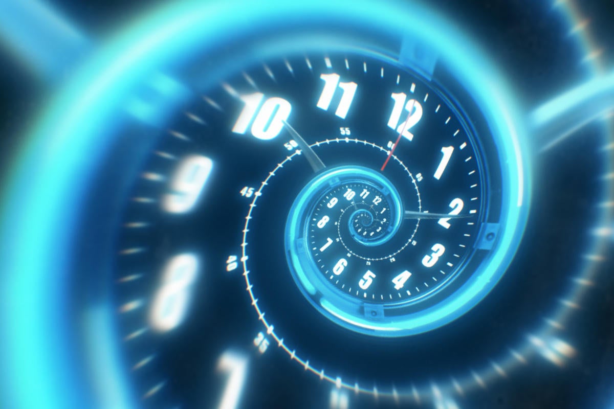 real time os nautilus clock against the clock future by raspirator getty
