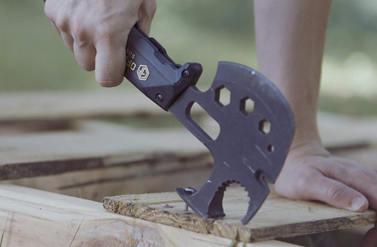 off grid multitool lifestyle