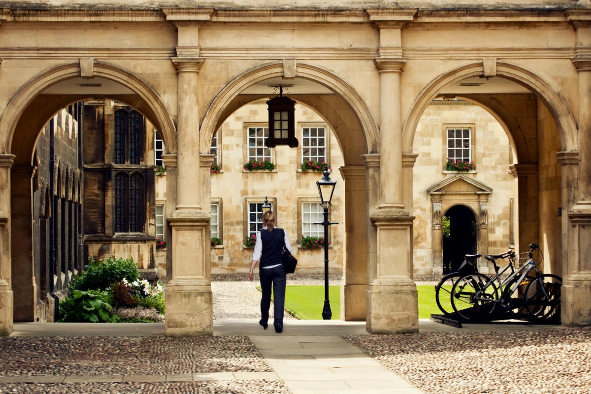 UK | United Kingdom > England > Cambridge > University of Cambridge / campus / student
