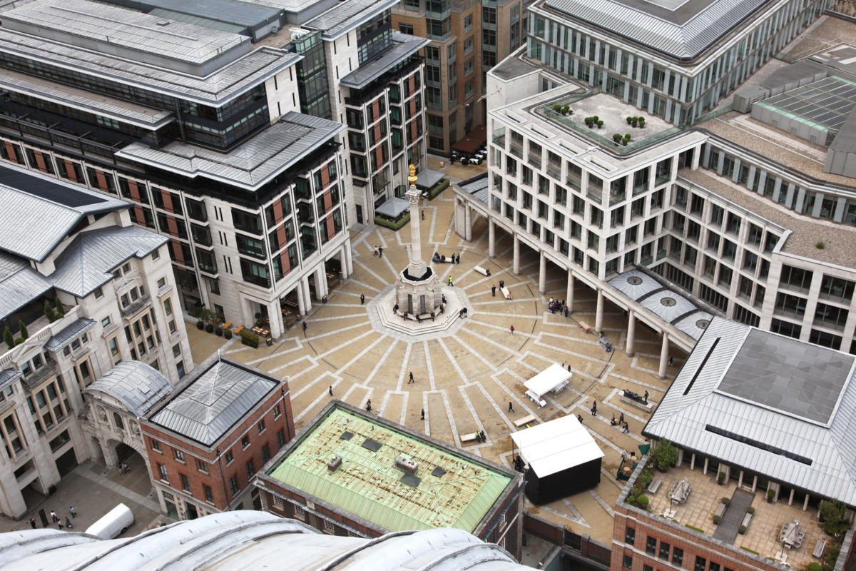 UK | United Kingdom  >  London >  Paternoster Square / London Stock Exchange