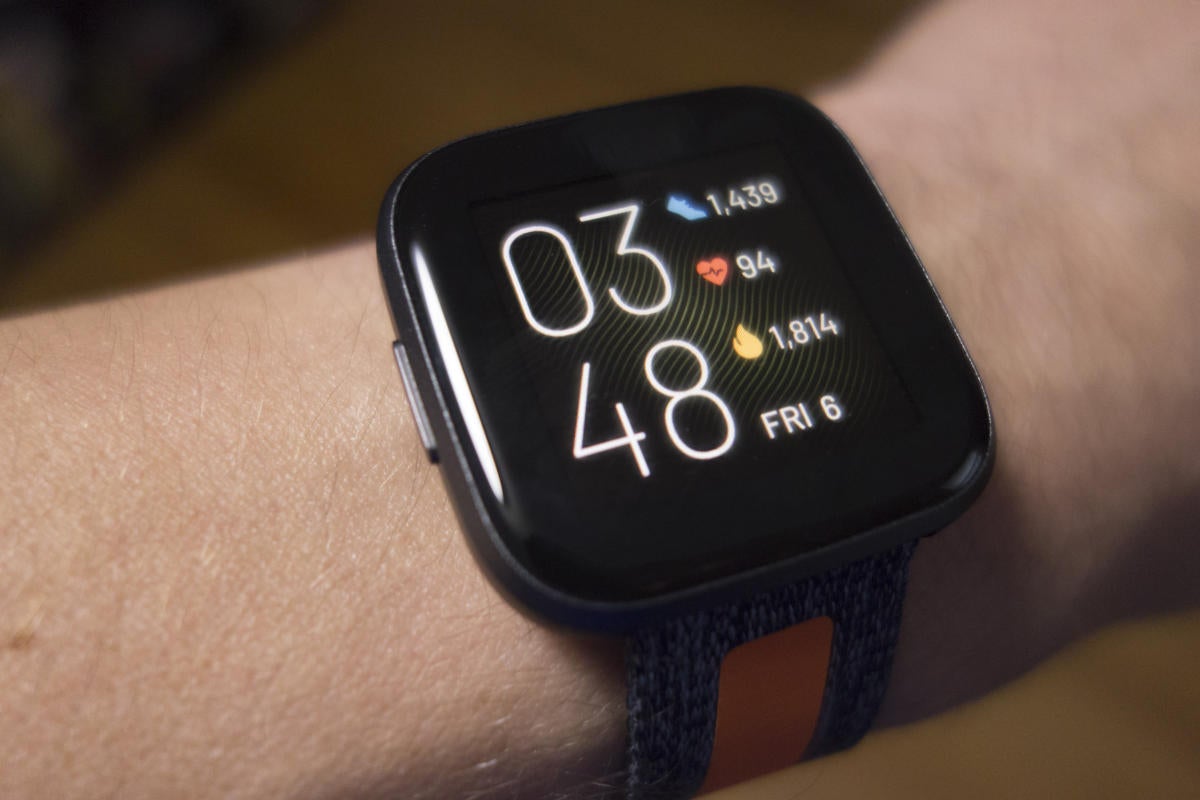 pc world smart watches
