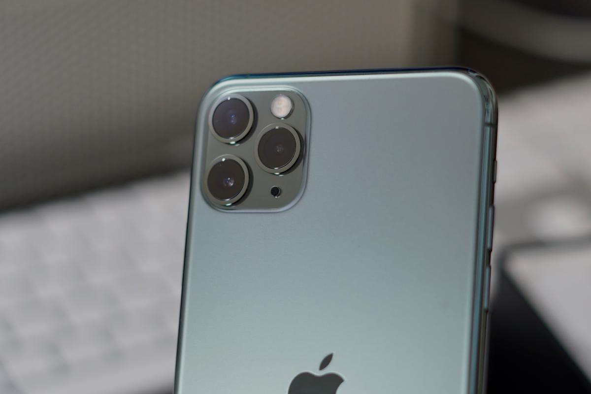 iphone 11 pro cameras