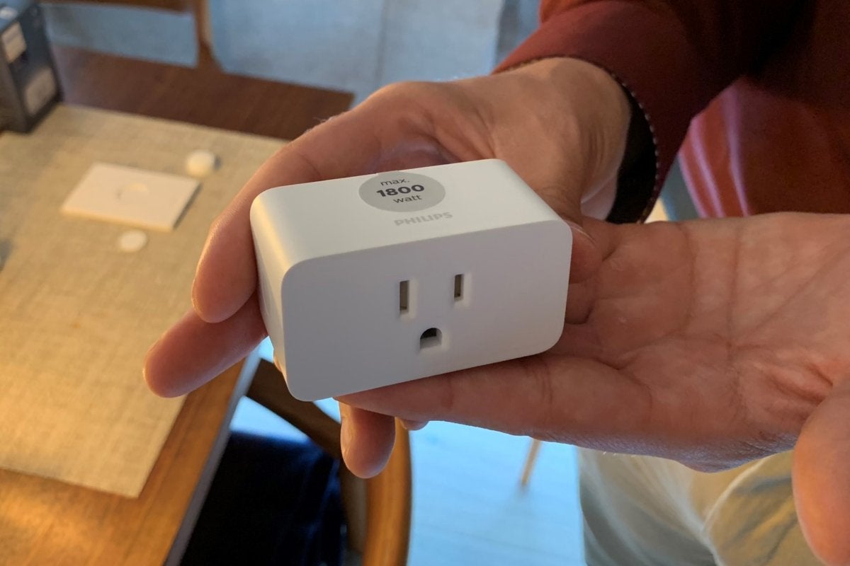 philips hue smart plug
