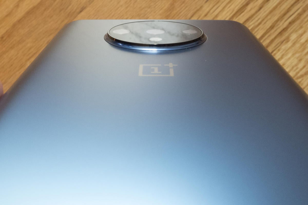 oneplus 7t bump