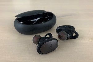 anker liberty 2 pro charging main