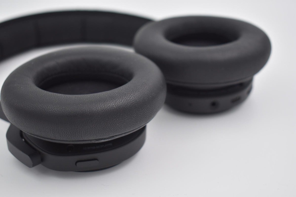 The plush, leather ear pads have been upgraded with new memory foam padding.