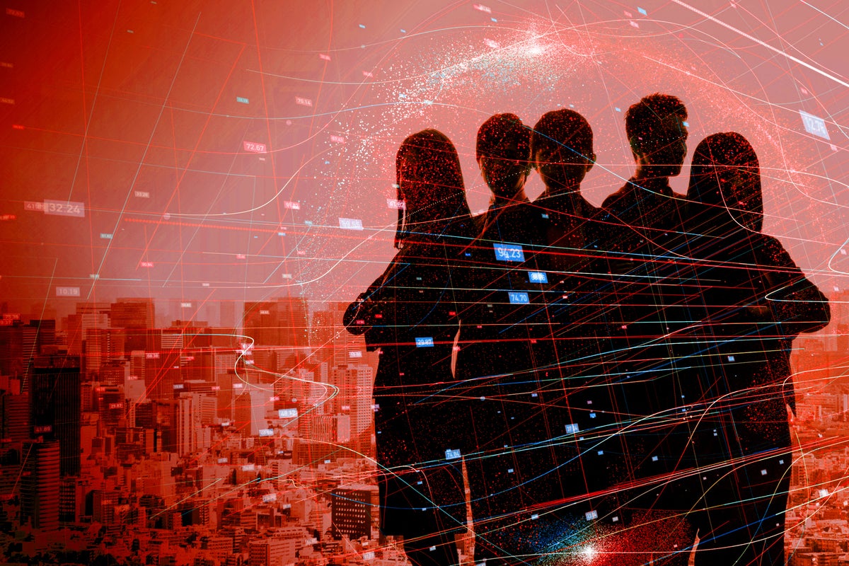 Image: 11 stakeholder strategies for red team success