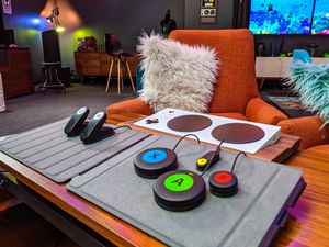 logitech adaptive kit primary