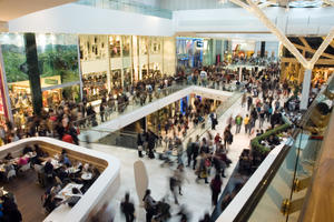 shopping mall crowd black friday new