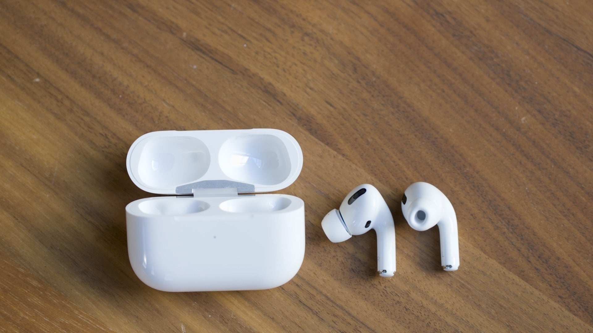 Airpods Pro review