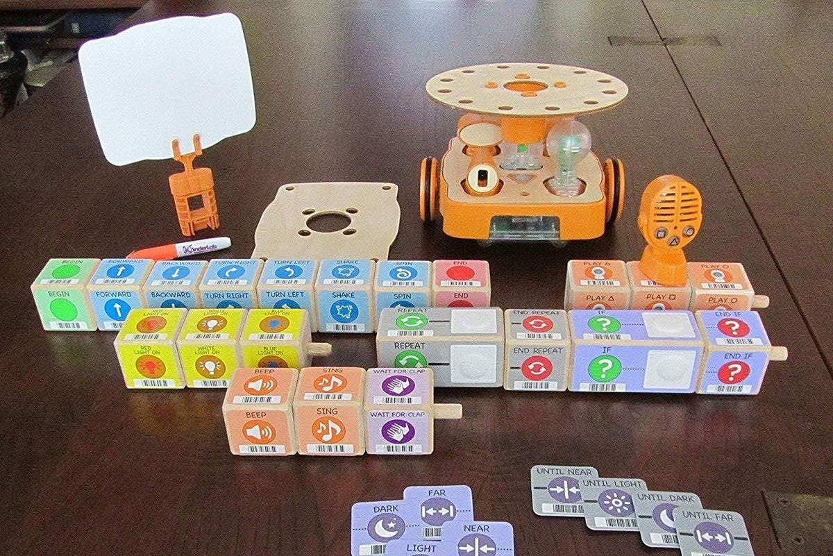kinderlabs robotics kibo robot kit contents