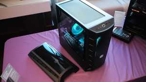 Lian Li MB311L with MB320L front panel