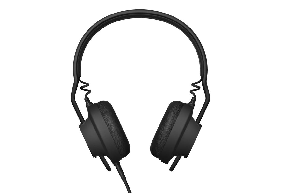 aiaiai in ear