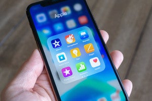iphone default apps