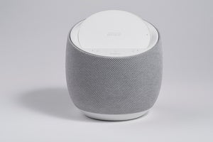 soundform elite hi fi smart speaker wireless charger 2