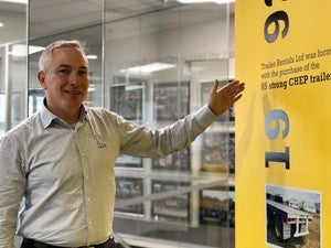 craig columbus at tr headquarters