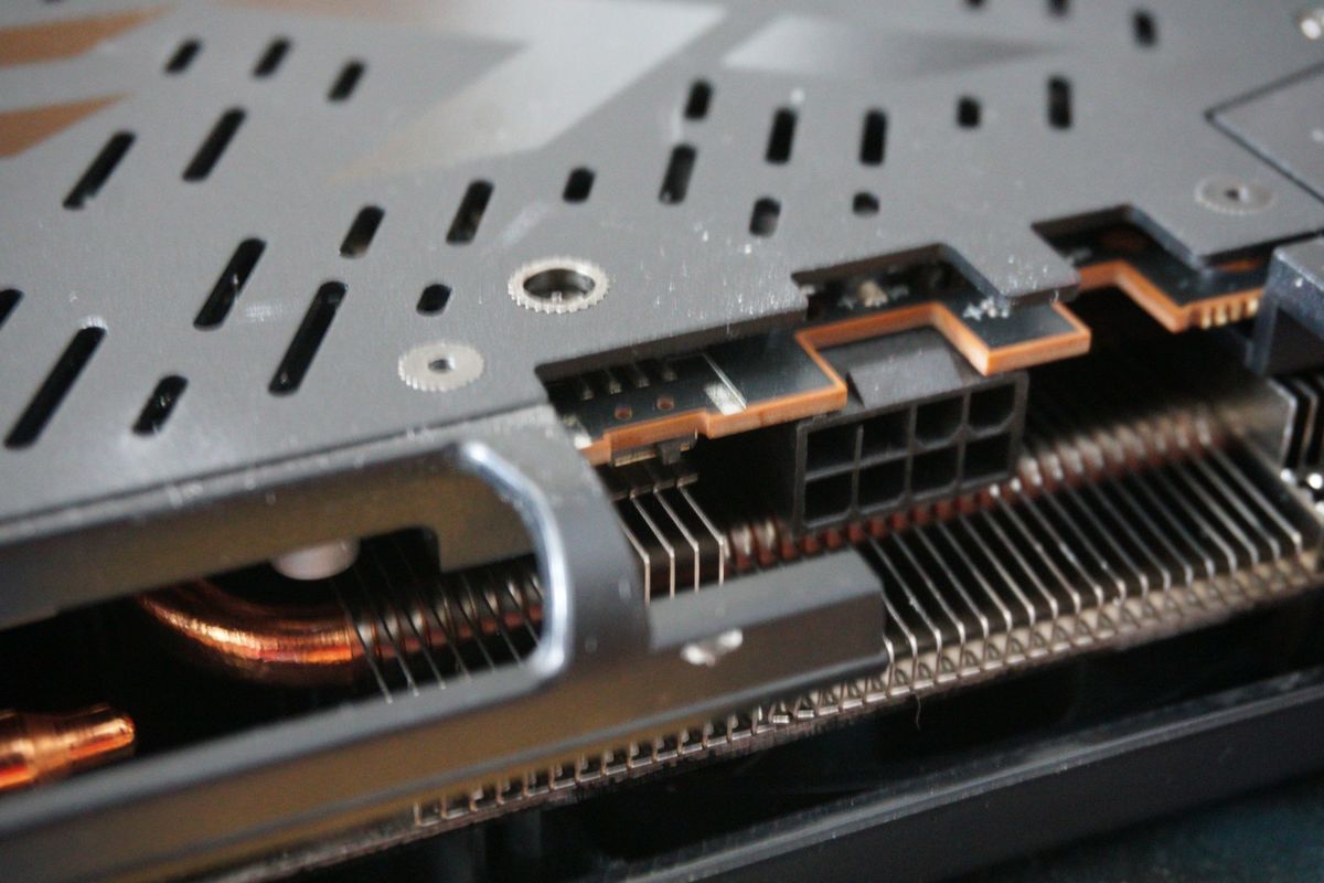 Xfx 5600 xt thicc 2 hot sale