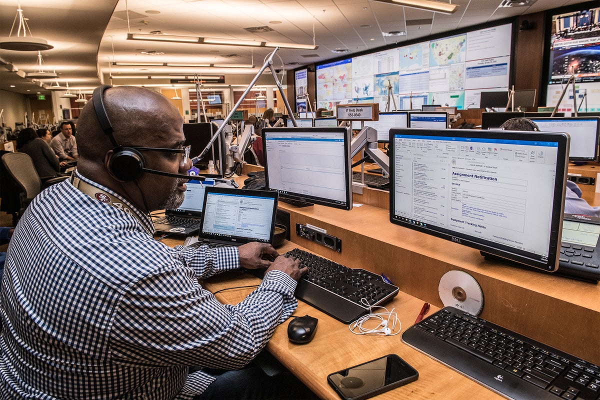 How The Covid 19 Pandemic Is Reshaping Healthcare With Technology Cio