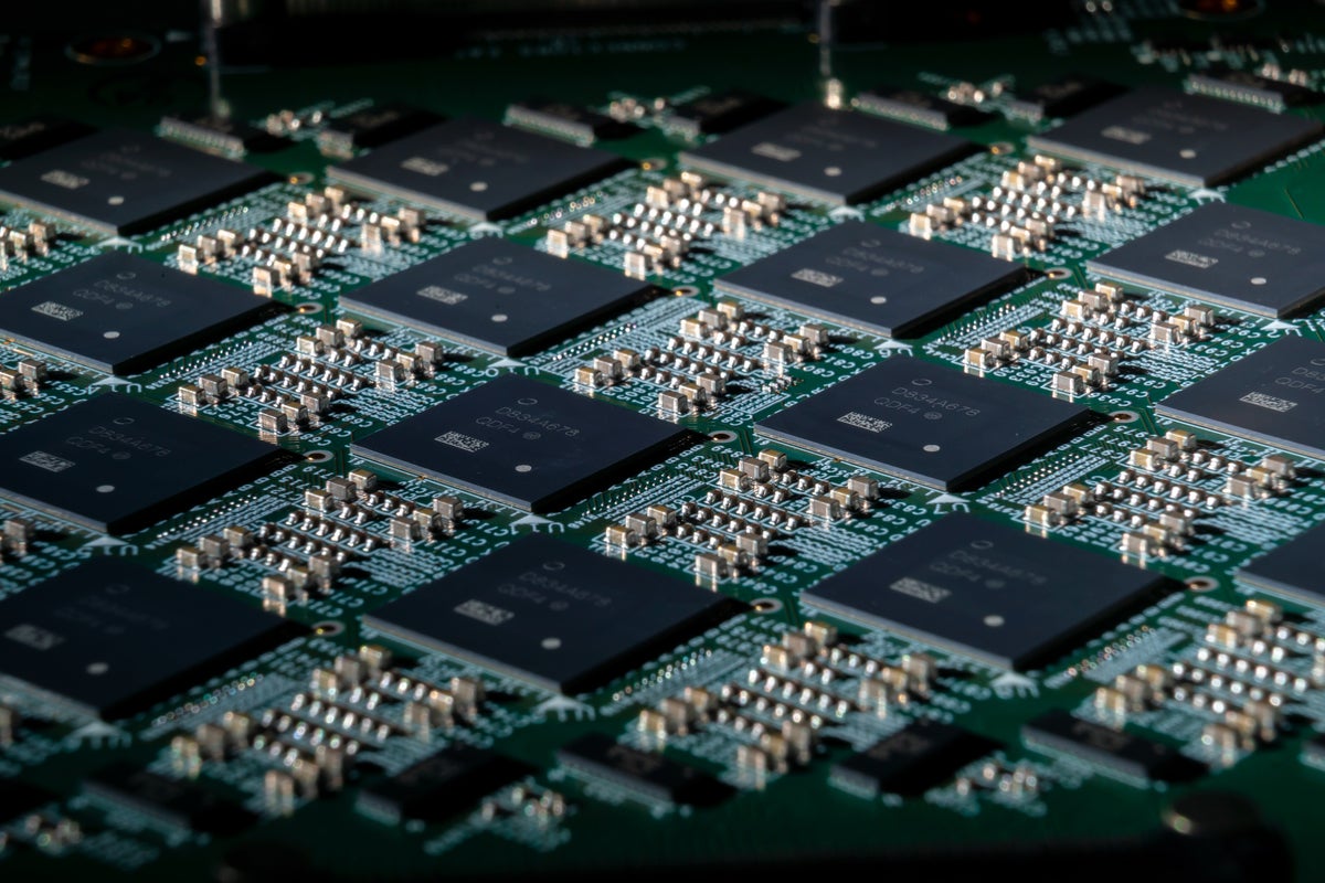 Q&A: Computer chip start-up CTO: Our business isn't boring — or a career dead end
