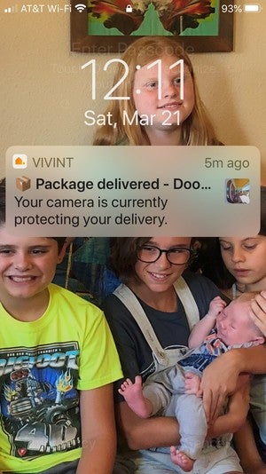 Vivint package detection alert
